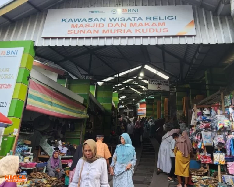 makam sunan muria