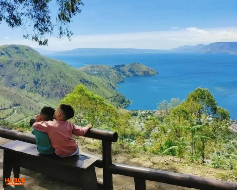 Toba Lake ViewSource by Instagram @sapojuma