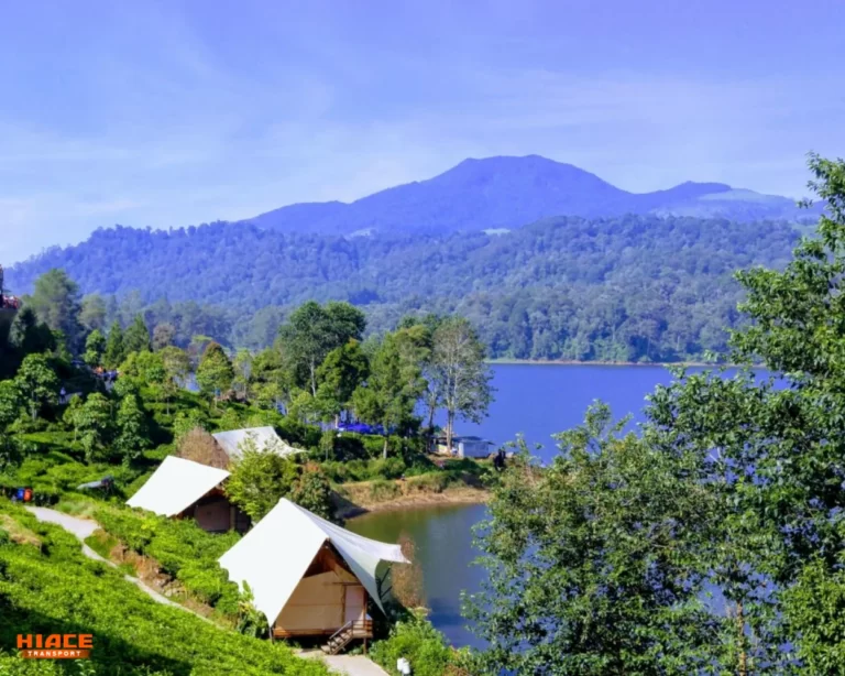 Glamping LakesideSource by Bolulembang.co.id