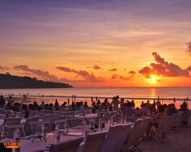 Sunset di Pantai JimbaranSource by Homecare24