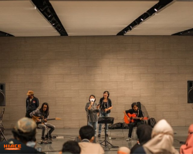 Live Music Source by kumparan