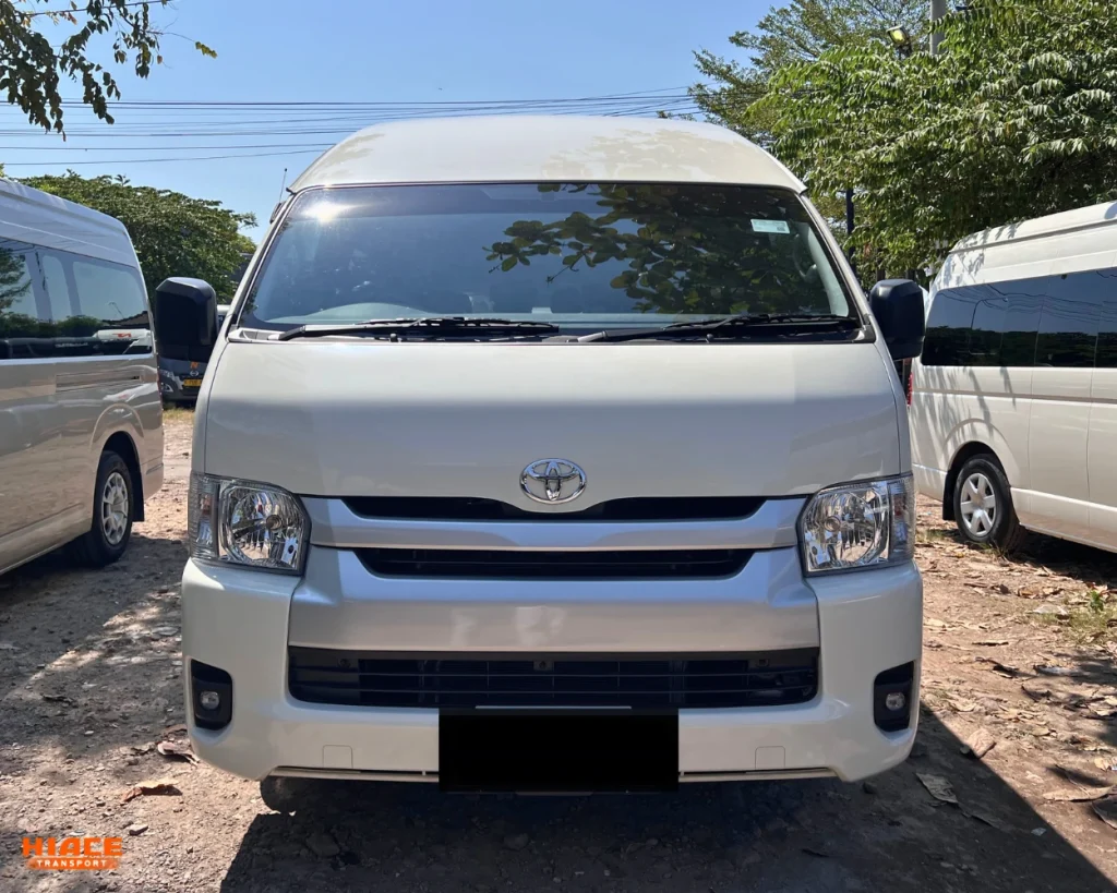 Depan Hiace Commuter
