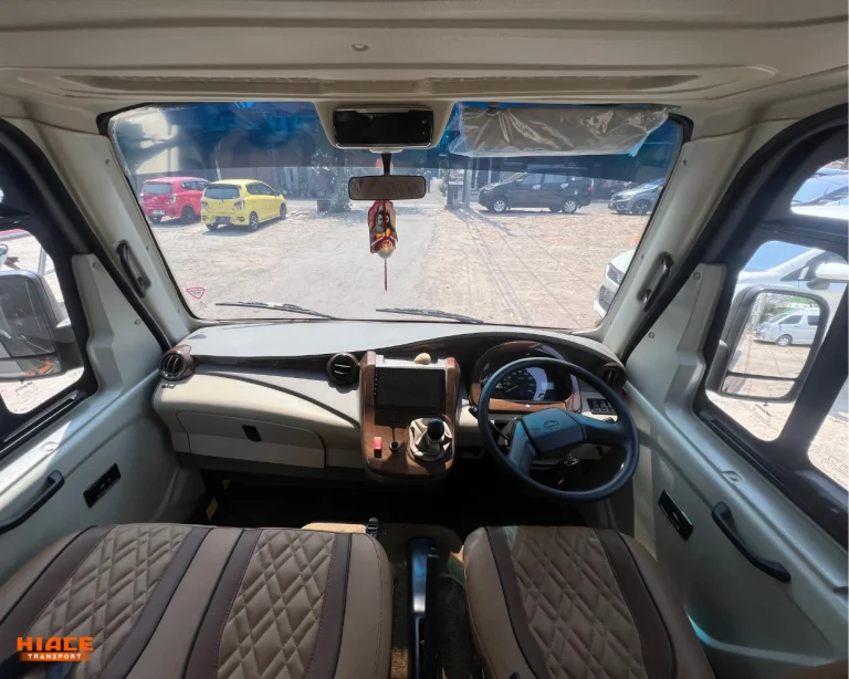 Rental Elf Bekasi