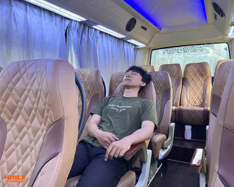 Rental Elf Bekasi