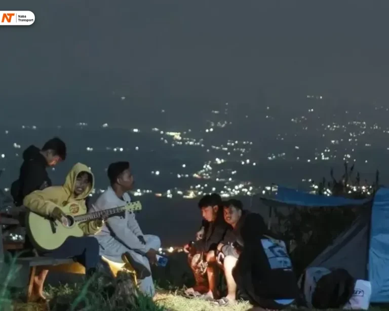 View Malam by Kabar Alam