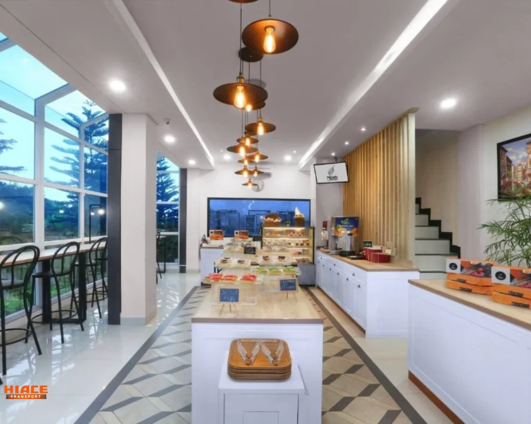 1 Restouran source by booking.com