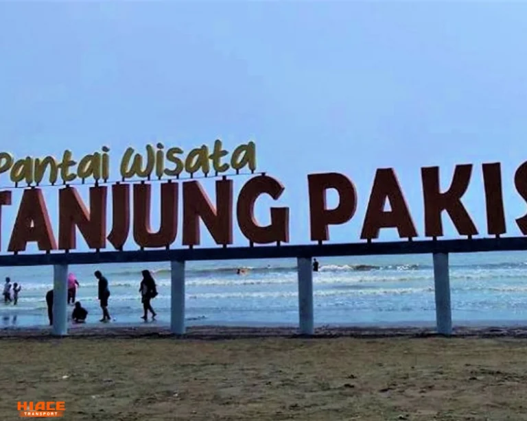 Pantai tanjung pakis samudra