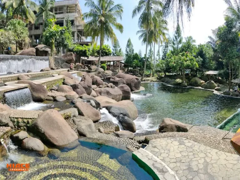 Wisata taman batu by Indra Hutagalung