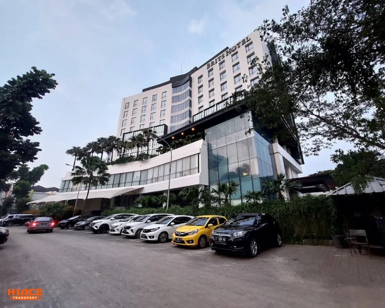 parkiran luas brits hotel by ciputra hie