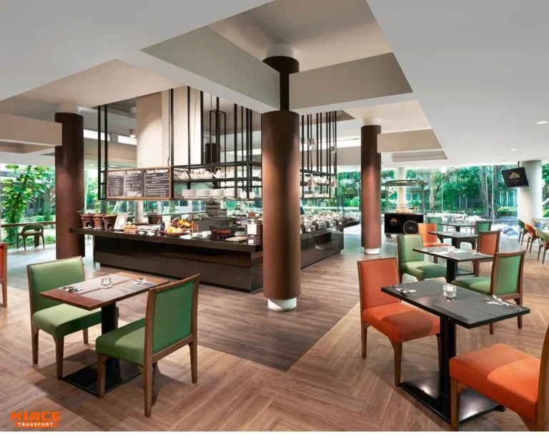 restoran internasional karawang by delonixhotel.com