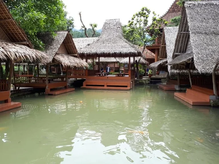 Kampung Turis Karawang