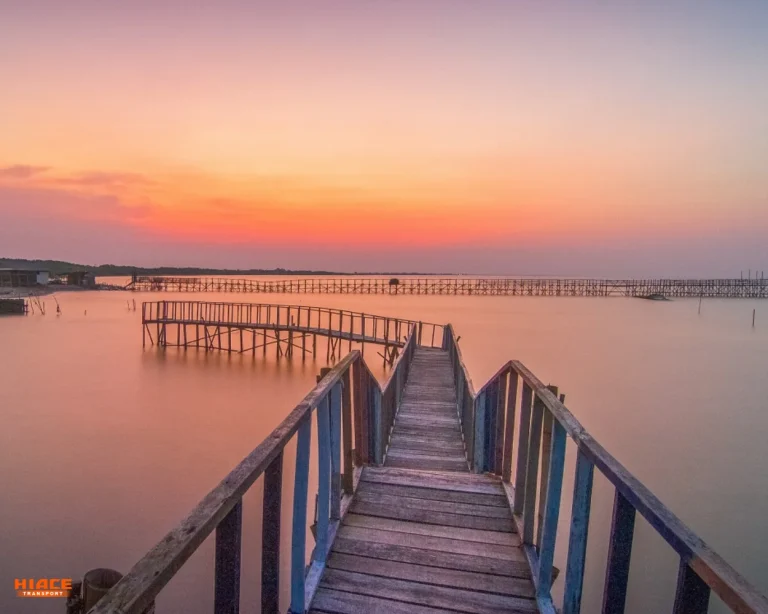 Pantai Pasir Putih Cilamaya Karawang