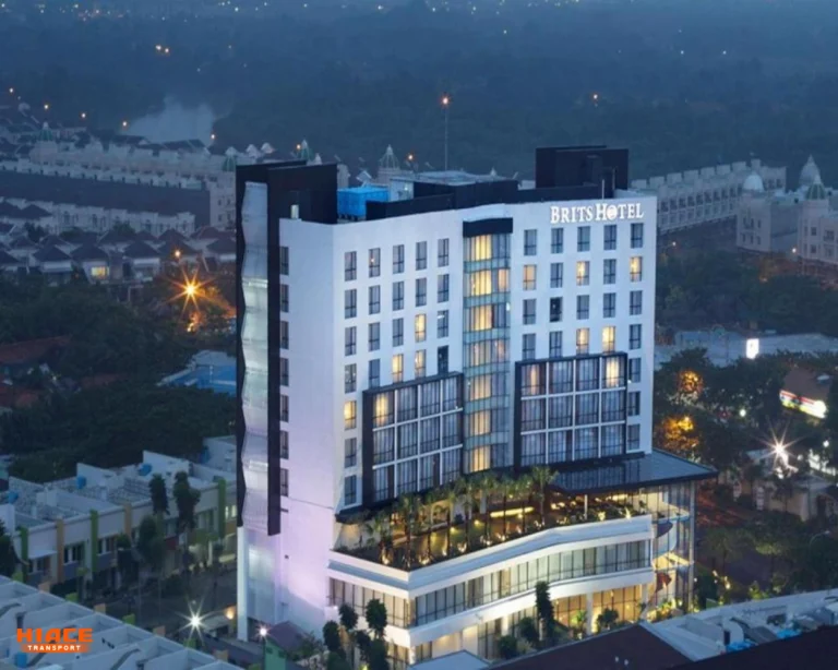 Tampak brits hotel by booking.com