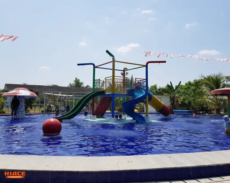 kolam renang indramayu