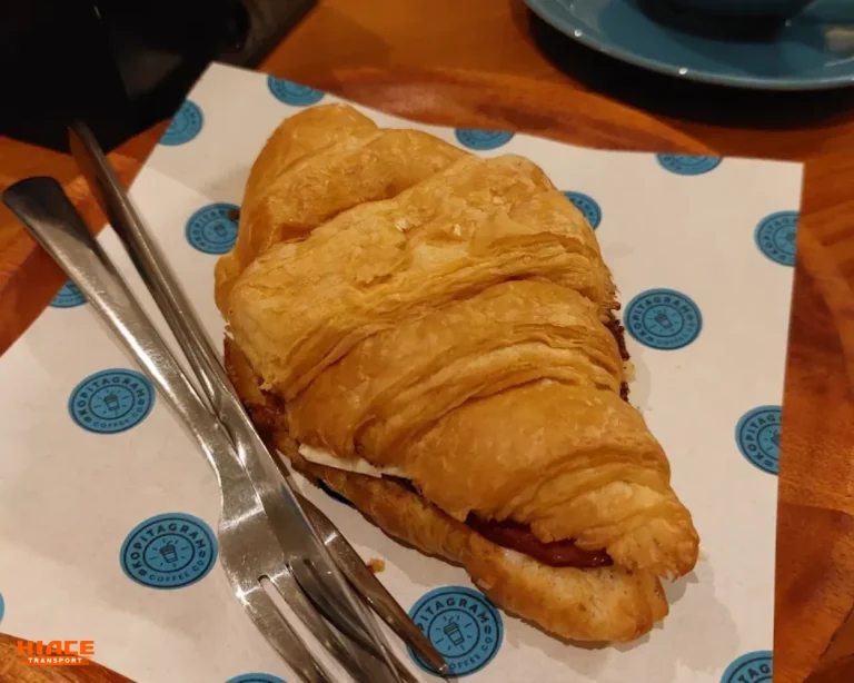 Croissant source by Lindanoviana.com