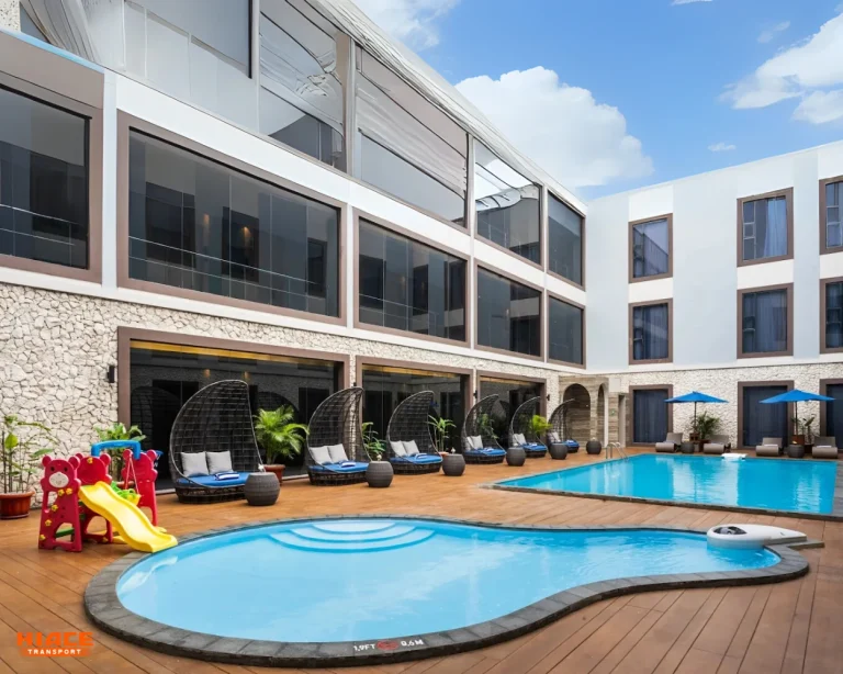 Fasilitas kolam renang Swiss-Belinn Indramayu by Swiss-Belinn Indramayu