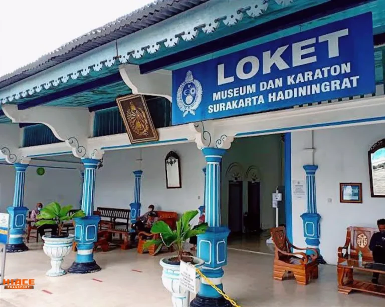 Loket keraton source by Pinterest.com