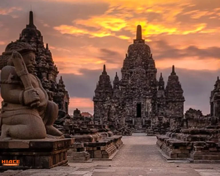 Pesona candi source by bakpiamutiarajogja.com