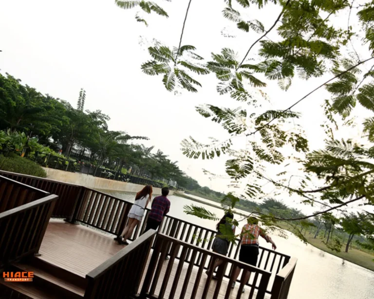 Spot foto source by apartemensummareconbekasi.com