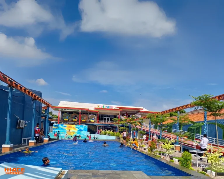 kolam renang indramayu