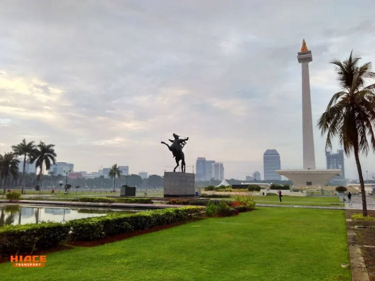 monas jakarta