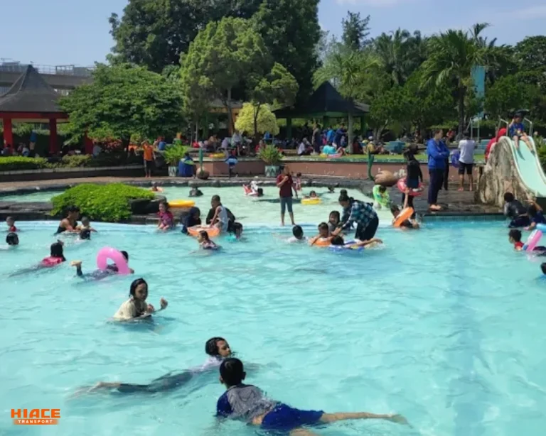 Area-kolam-renang-source-by-metayanti.com_