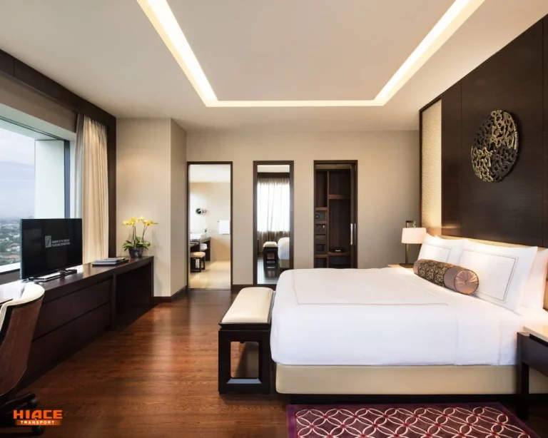 Fairmont Suite source by fairmontjakarta.com