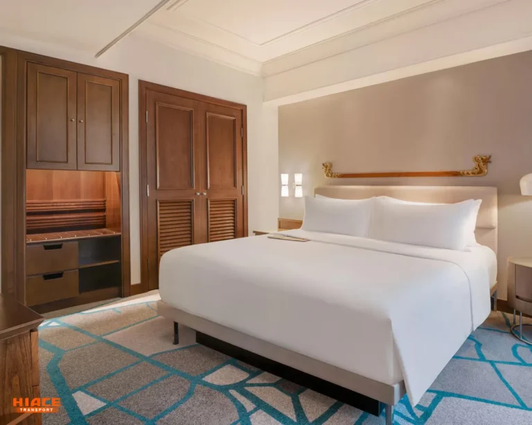 King Bed, Club Lounge Access, Junior Suite by marriot.com-new
