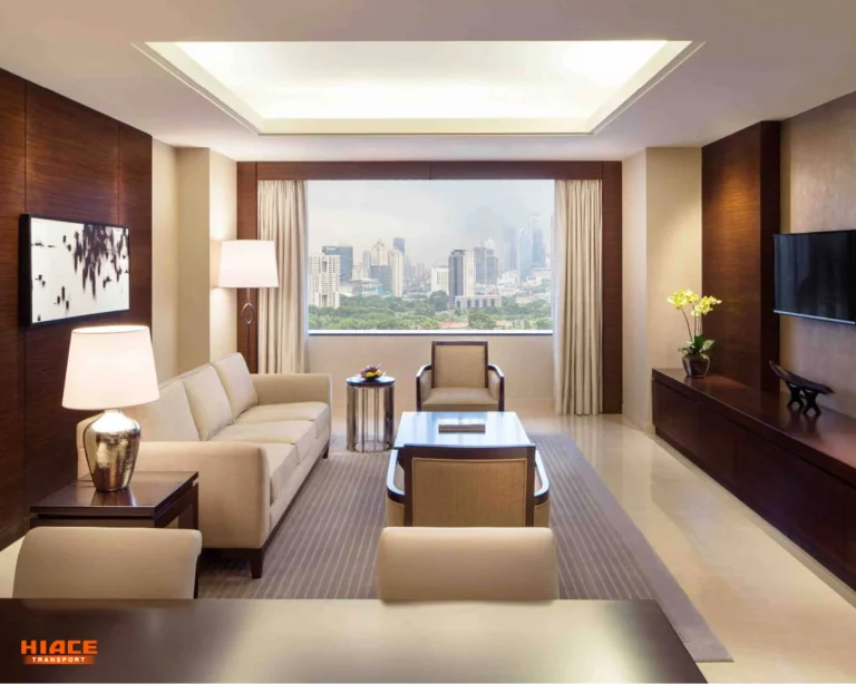 Ruang tamu Fairmont gold deluxe source by formontjakarta.com