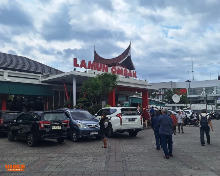 Rumah Makan Lamun Ombak by siti shara