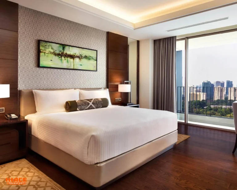 Sky Suite One Bedroom source by fairmontjakarta.com