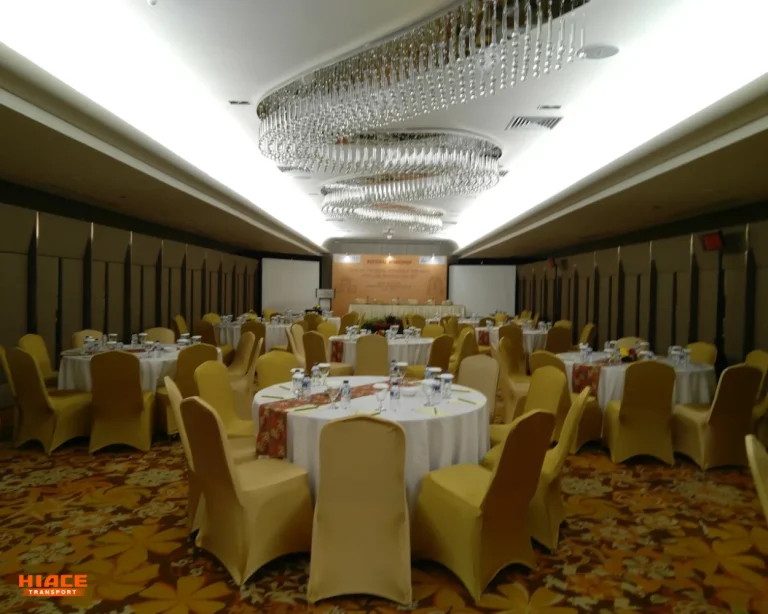 Meeting room by muhamad sowwan