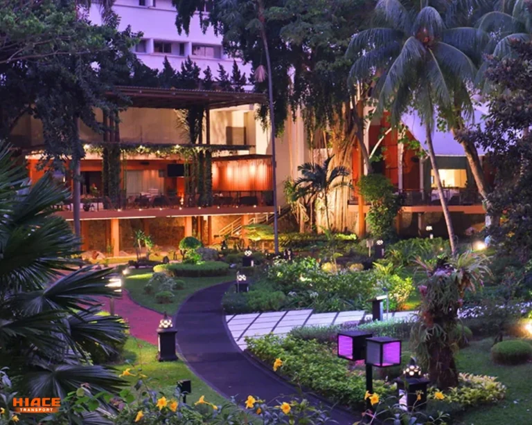 Views hotel borobudur jakata by Ang leonard anthony