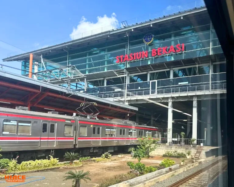 Stasiun Kereta Bekasi