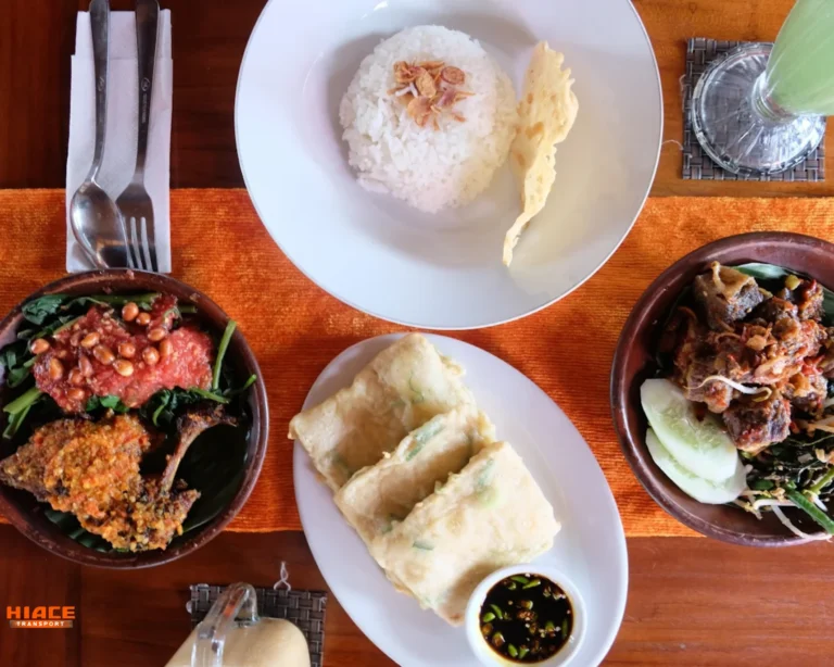 Makanan khas Jawa Source by Resto Rumah Jawa Jorr