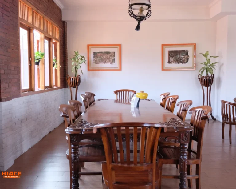 Resto Rumah Jawa Jorr