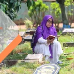 Ziarah Kubur saat Lebaran