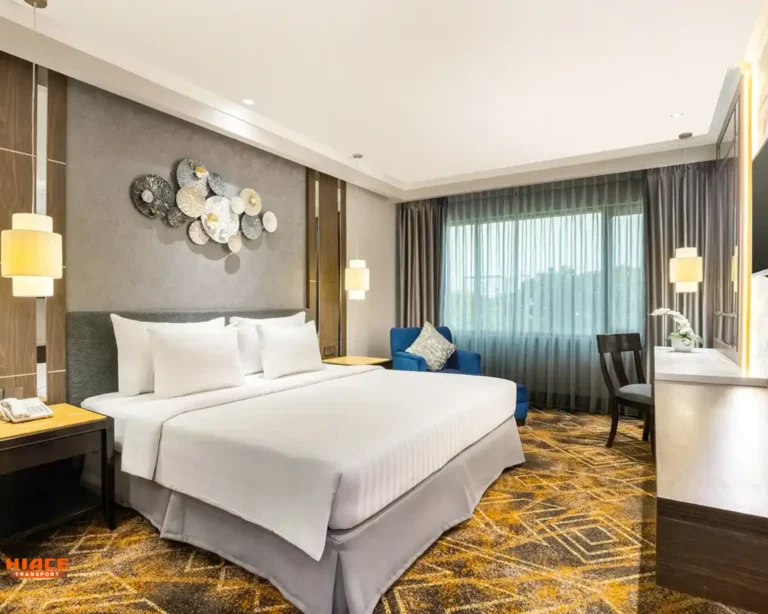 aston tropicana bandung