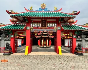 Vihara Sian Djin Ku Poh Source by Woelly William