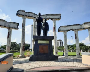 sewa hiace jakarta surabaya
