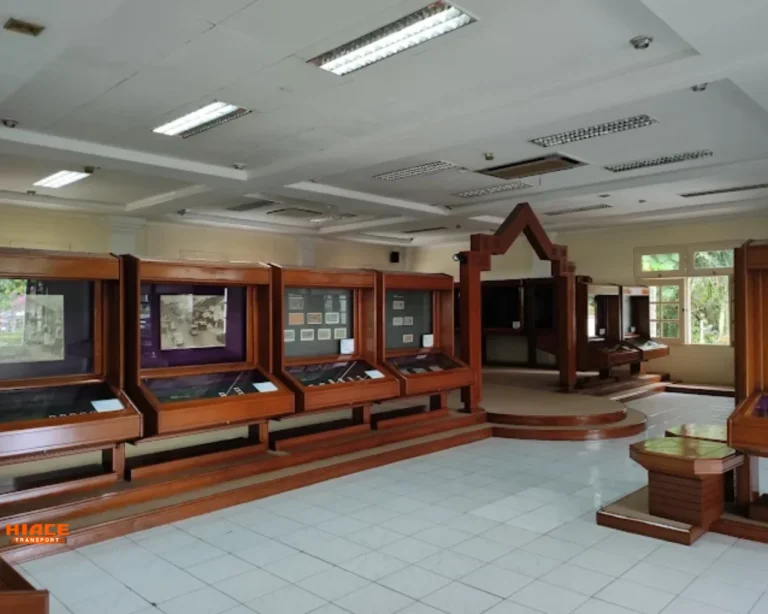 Gambar Bersejarah Source by Raynardthan Pontoh